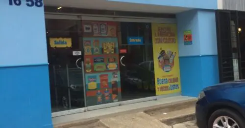 MERCADERIA JUSTO Y BUENO CHICO 93 MERCADERIA JUSTO Y BUENO CHICO 93